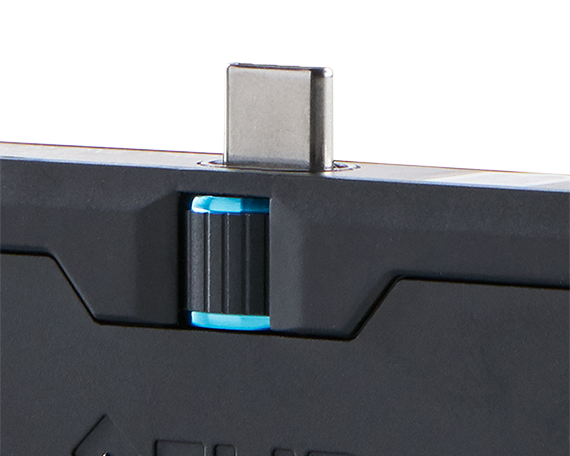 FLIR One Pro USB-C closeup.png